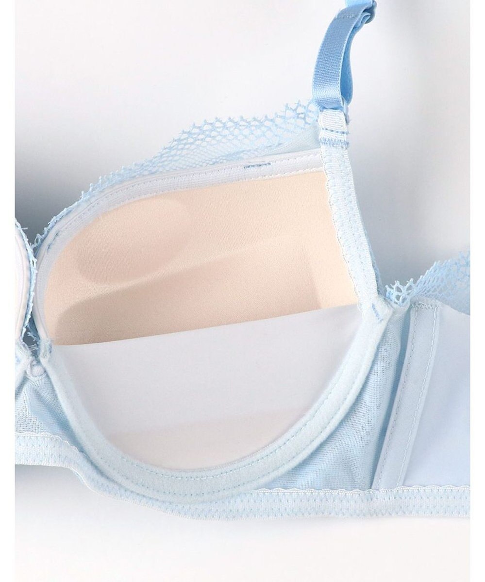 une nana cool Happy bloom ぷっくり上胸と背中すっきり BRAGENIC 