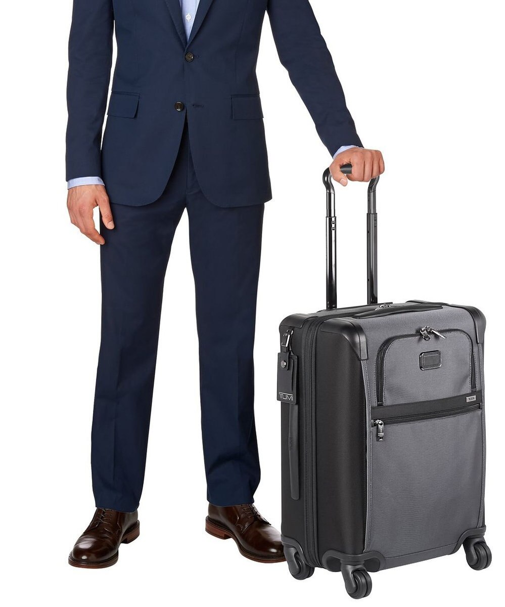 TUMI メンズ  TUMI ALPHA  CONT EXP 4 WHL CARRY-ON スーツケース（機内持ち込みサイズ） 