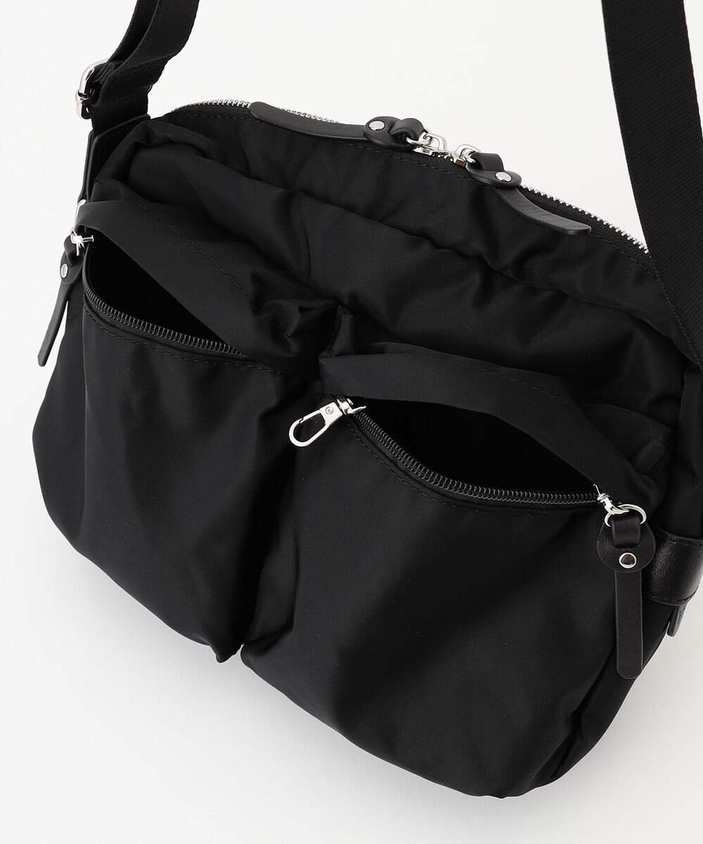 Y'SACCS ダブルポケットベーシックショルダー 