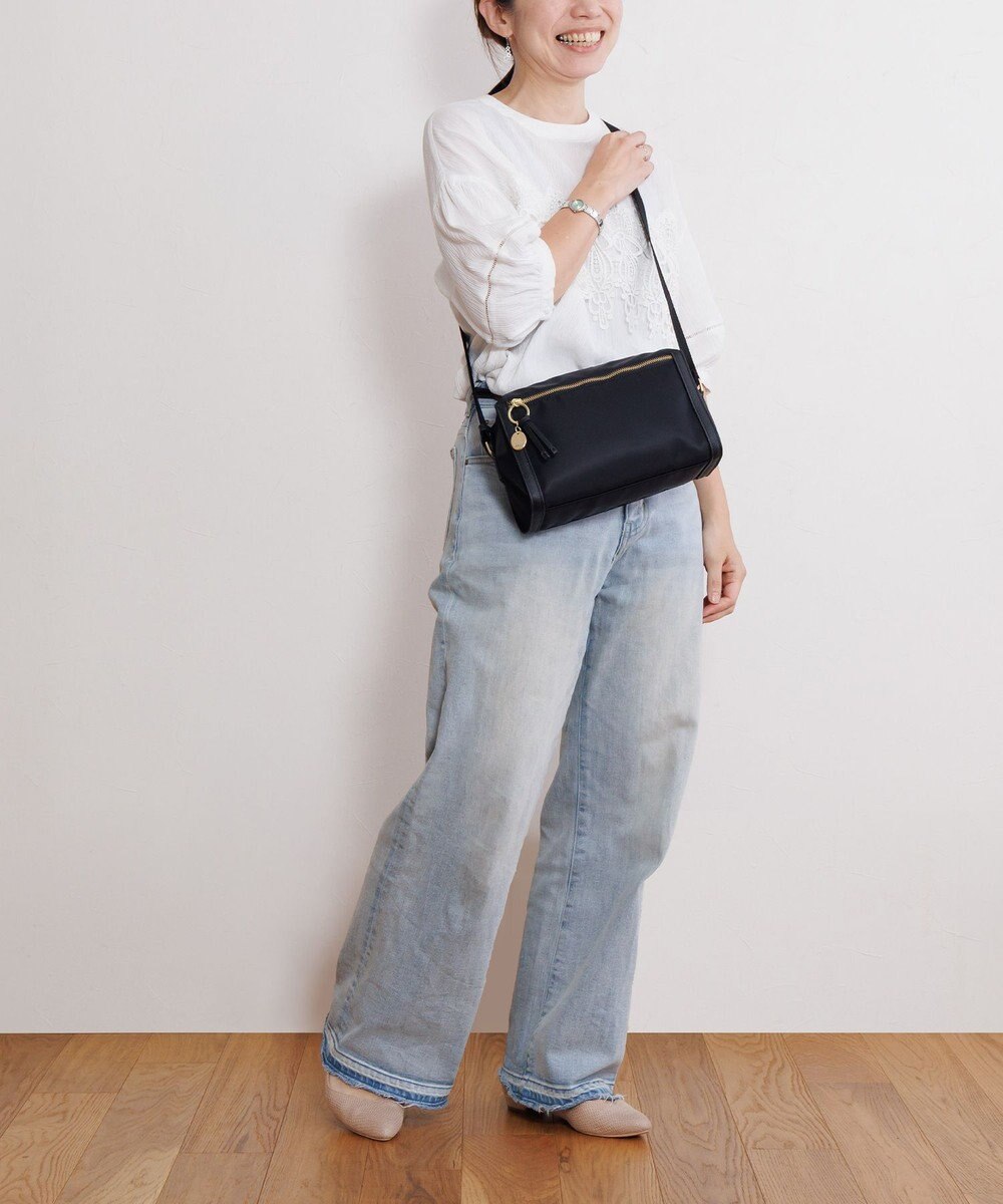 ACE BAGS & LUGGAGE HAyU × ace.  ユッカ ショルダーバッグ 17832 