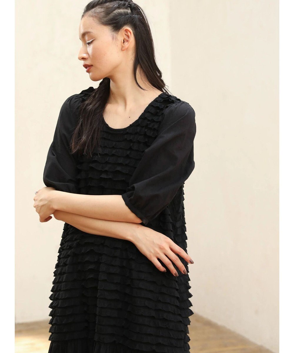 Green Parks ■ＥＳＣＡＲ　ウェーブカット×ローン刺繍ワンピース 