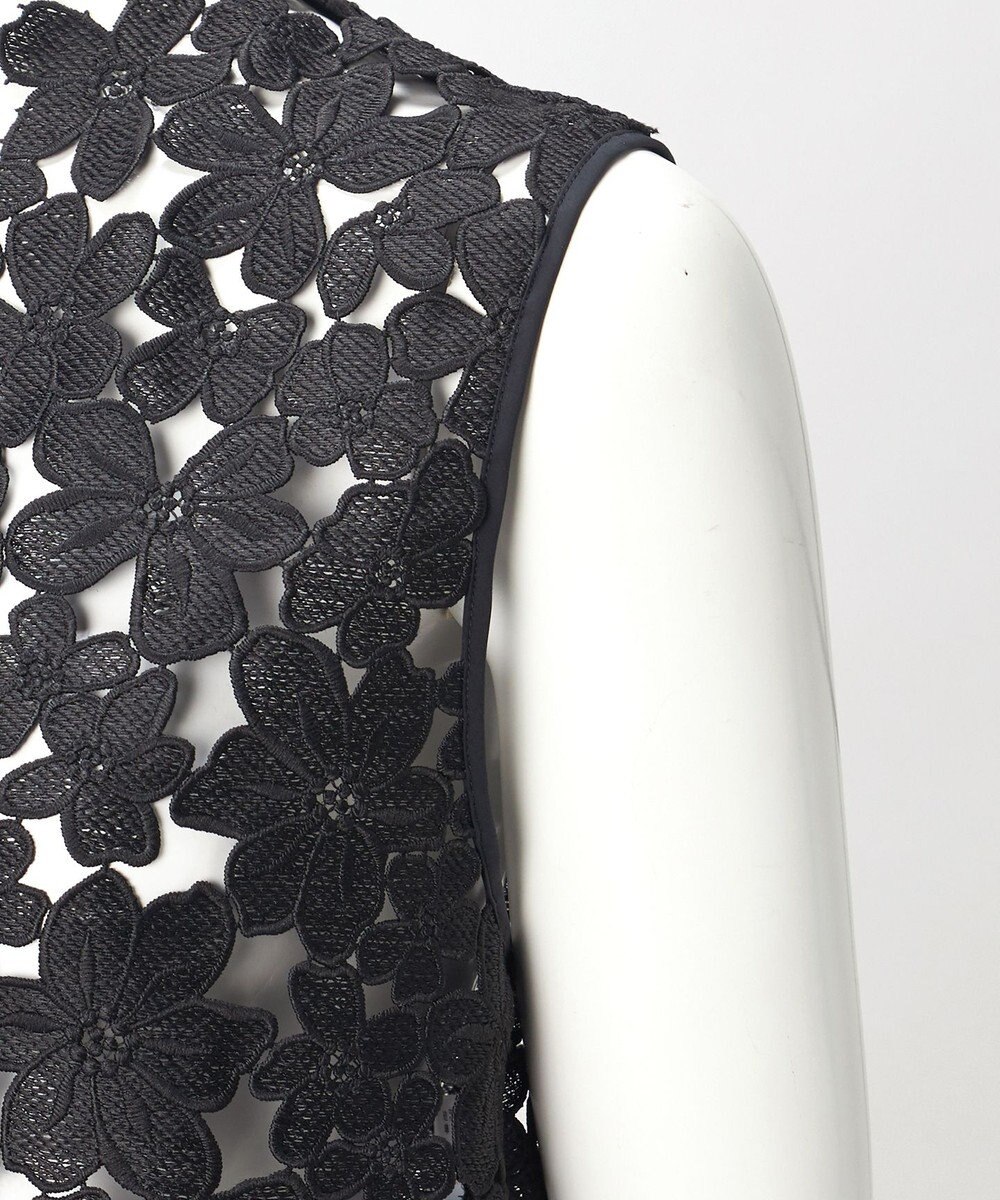 23区 【GOLD LABEL/見上愛さん着用】エンブロイダリーレース ジレ 