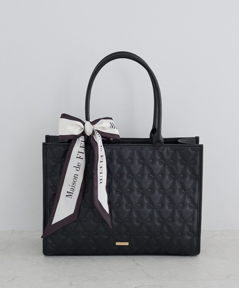 Maison de FLEUR スカーフ付き2ルームリボンキルティングトート 