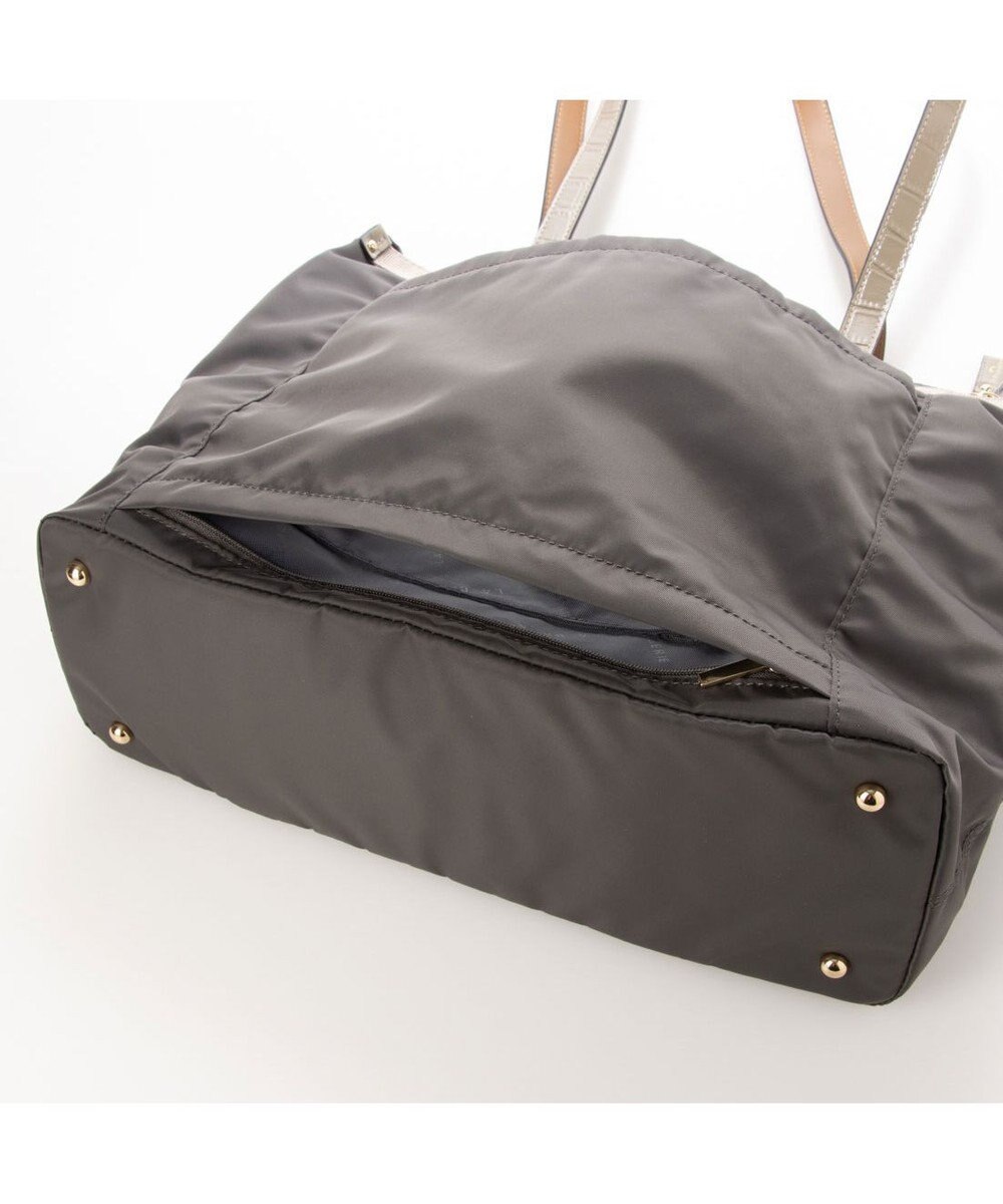 LA BAGAGERIE 【エコユース】ナイロン×型押しエナメル　2WAYA4トート 