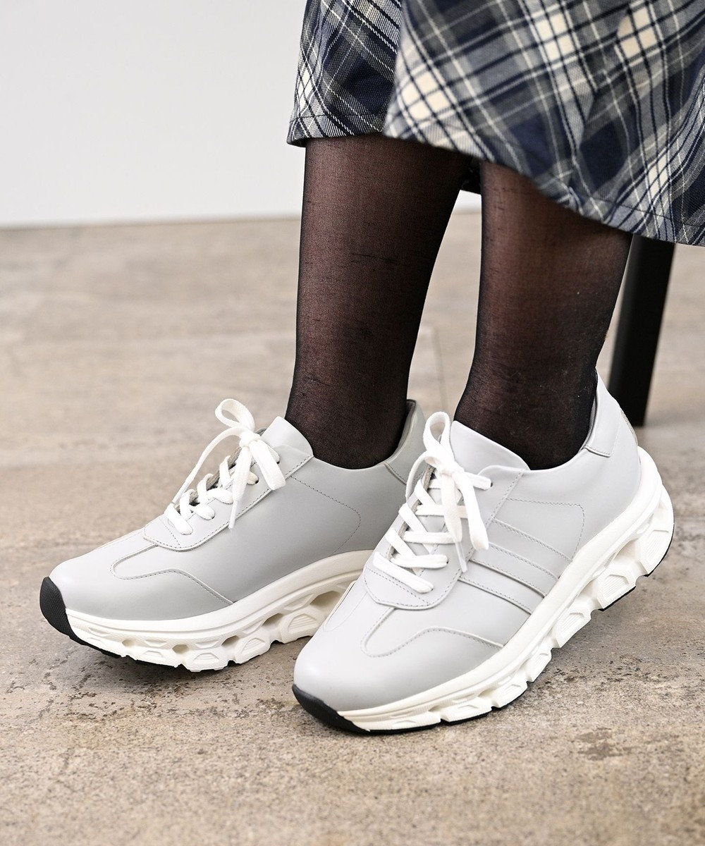 Pointer 日本製 本革 穴開きソールスニーカー 