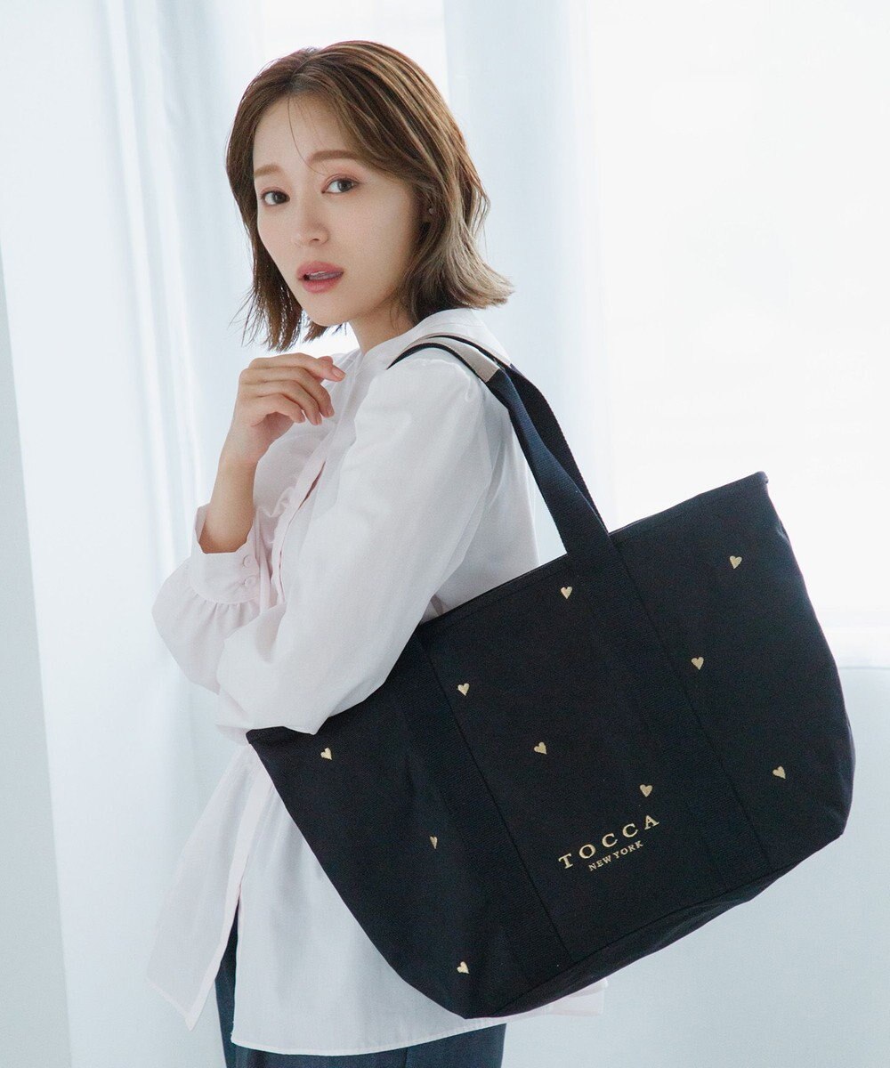 TOCCA 【chayさん着用・WEB＆一部店舗限定】LUCKY SHOWER TRAVELING TOTE トラベルキャンバストート 