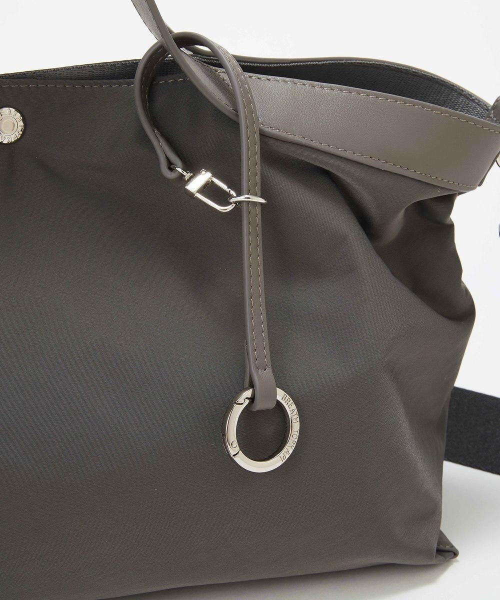 TOPKAPI 【Breath TOPKAPI】MORPH モーフ リンクルナイロン 2way ワイド トートバッグ チャーム付き　軽量 / 撥水 