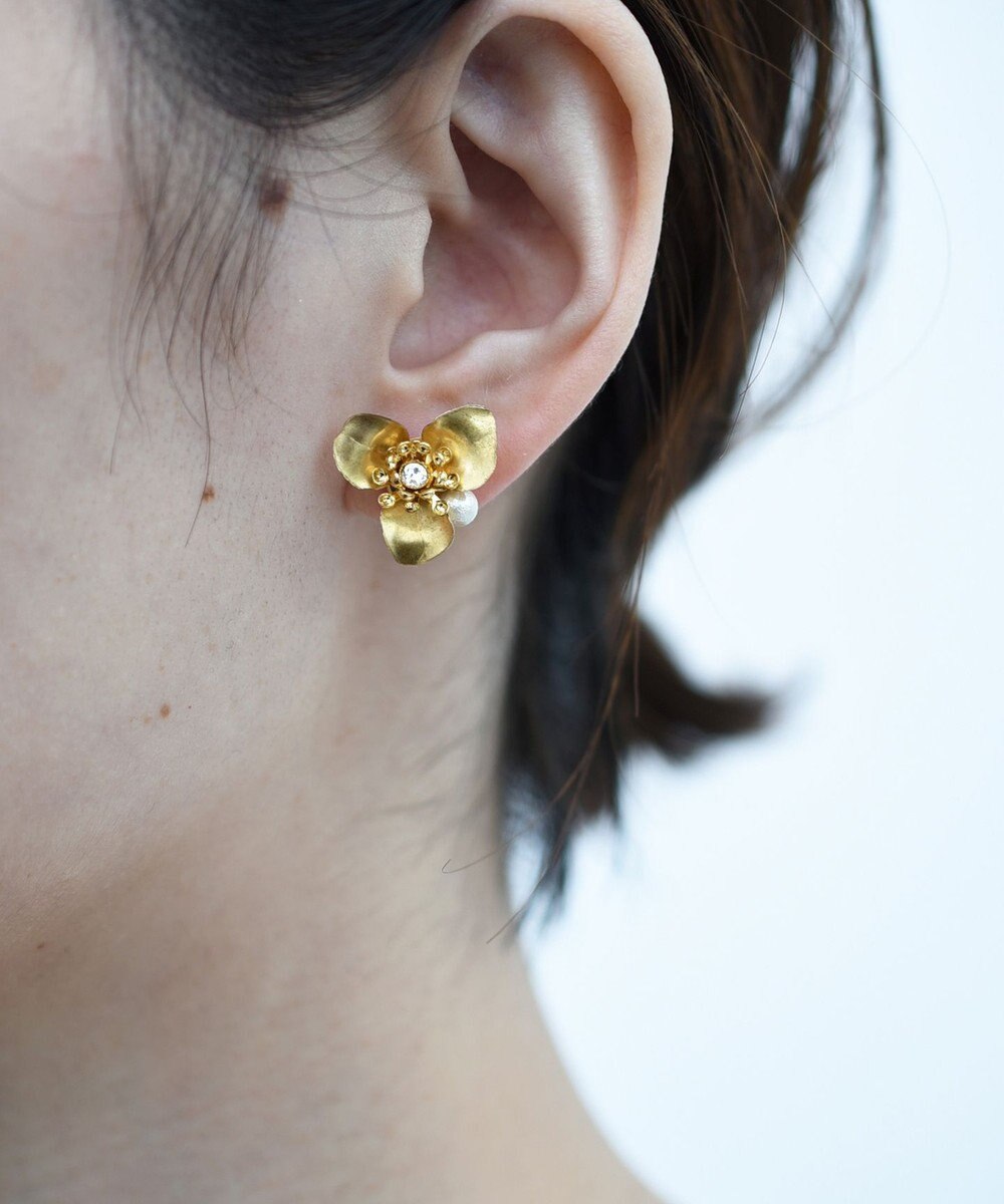 monshiro 【2WAY/スワロフスキー】シュウカイドウニハチライン ピアス 