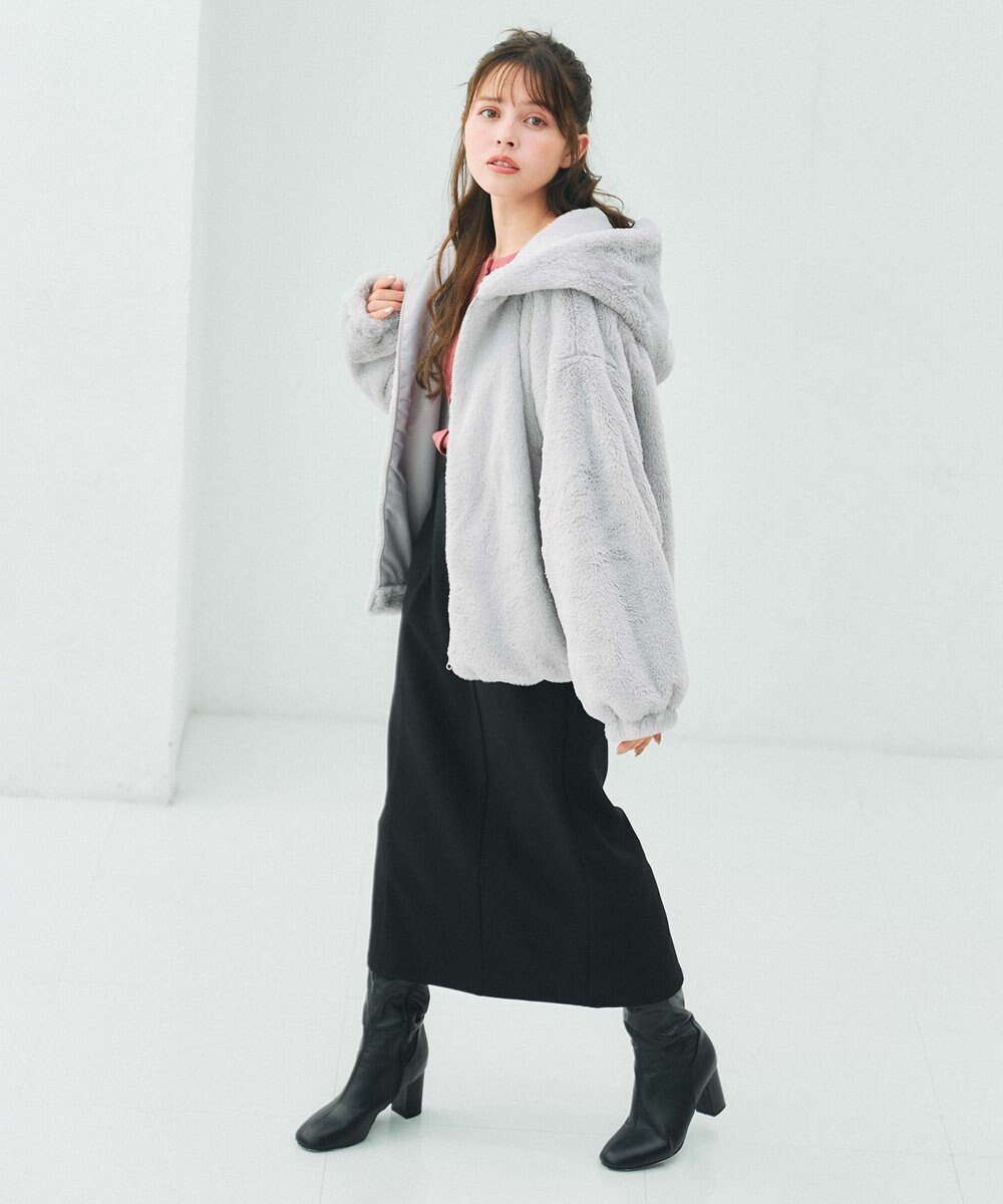 Feroux フード付きフェイクファー パーカー 