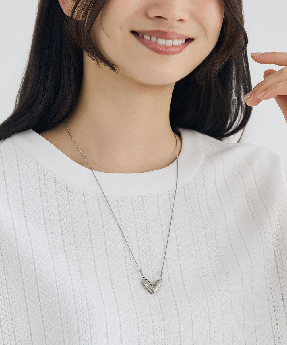 自由区 【SHIHOさん着用・長さ調節可・ステンレス】ハートモチーフ ネックレス 