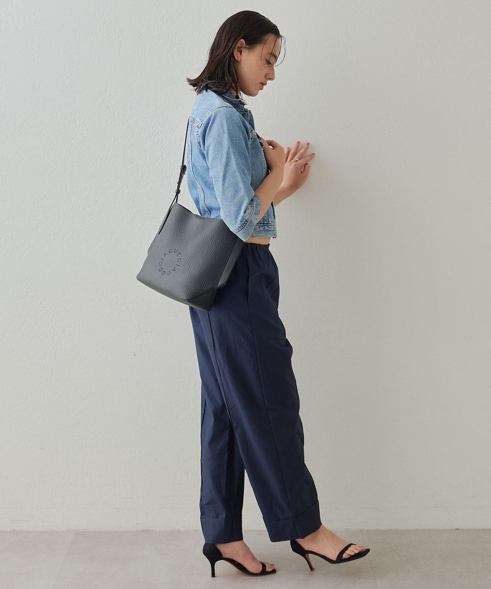 IACUCCI ルオータ ミディアムショルダー ALCE 