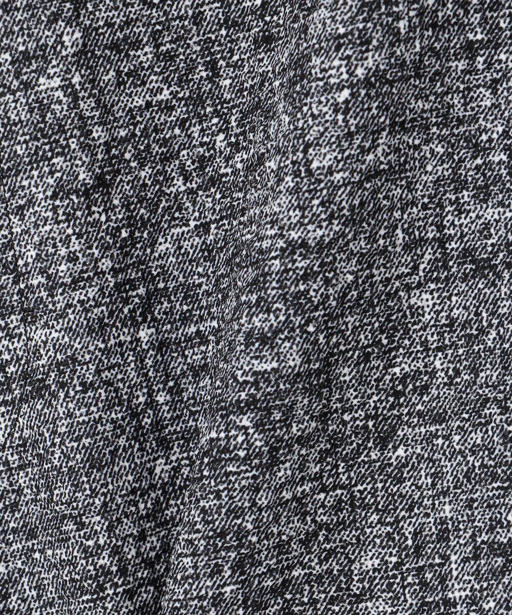 JOSEPH ABBOUD 【イージーケア】ウエストも伸びる！ライトウェーブ ハーフパンツ 