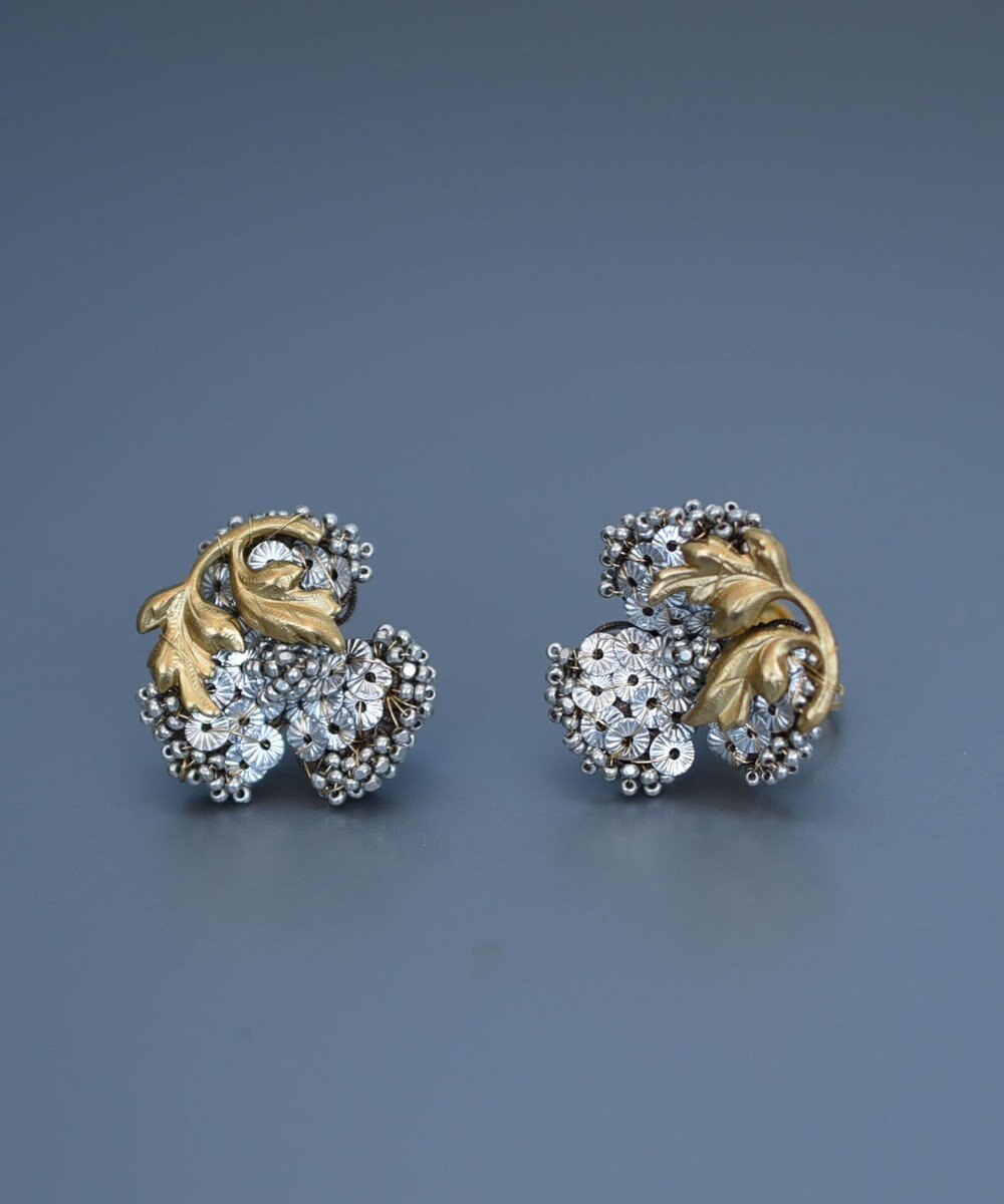 monshiro シュウメイギクビジュー イヤリング 