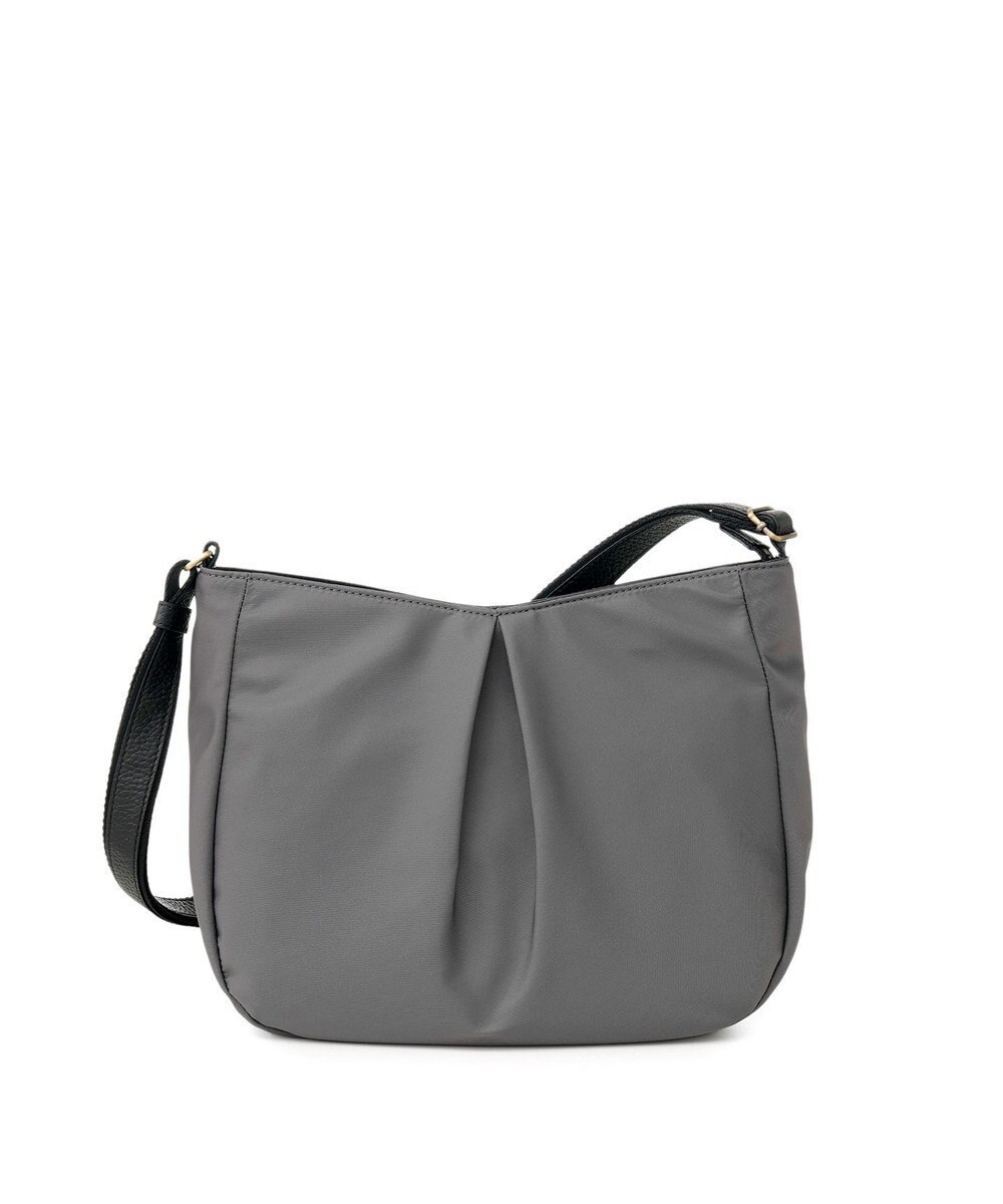 IBIZA ディアリオ　ナイロン　ショルダーバッグ 