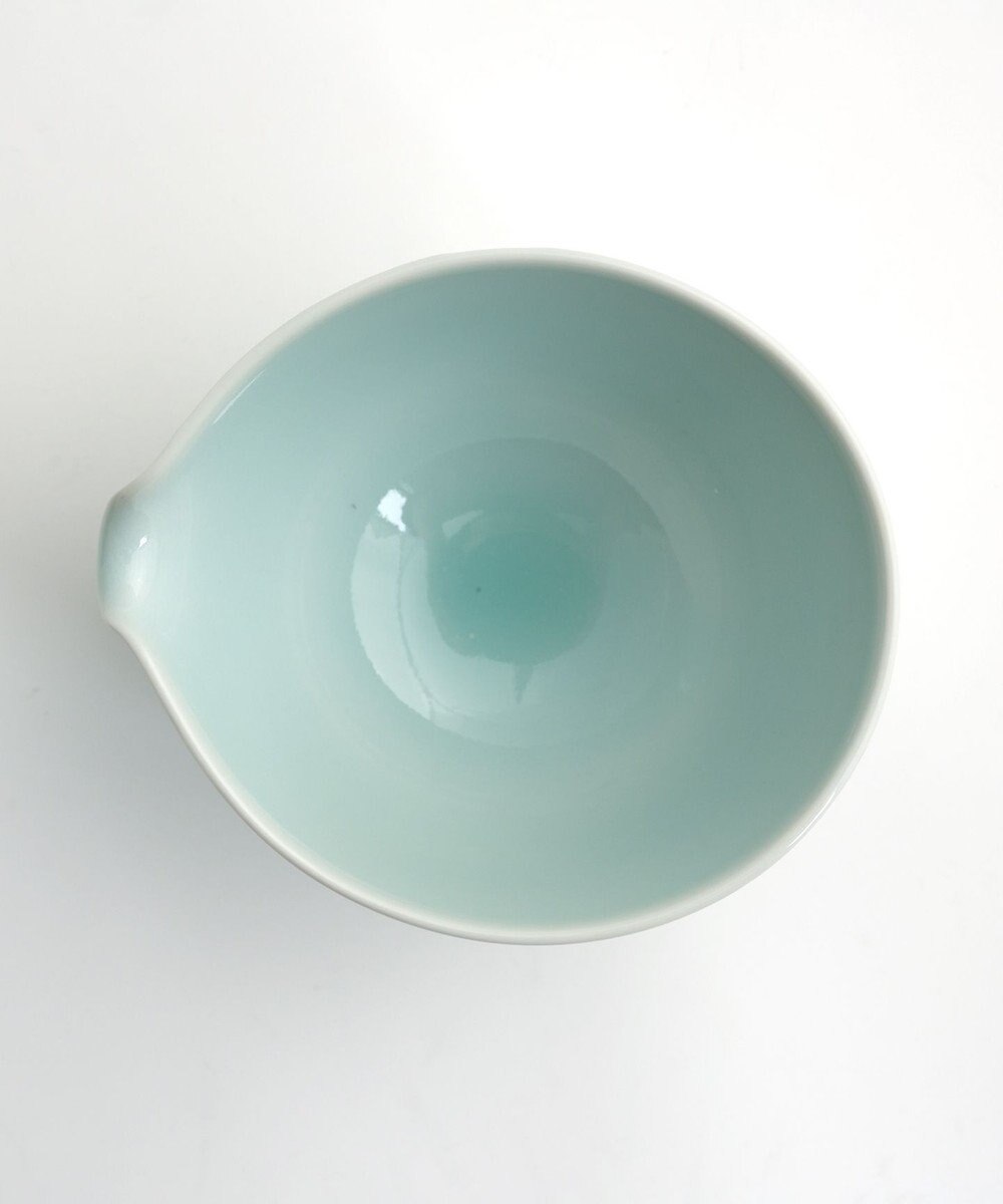 たち吉 【たち吉】青白磁片口酒器〈注器1個・ぐい呑2個〉波佐見焼 