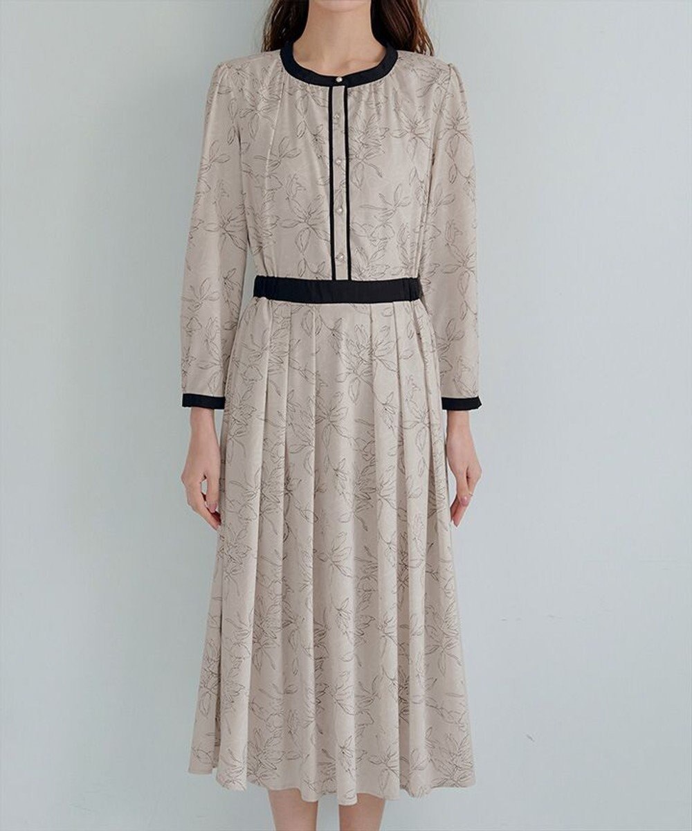 Tiaclasse L 【安田美沙子さん着用・新色/XSサイズ追加・洗える】フラワープリント配色ワンピース 