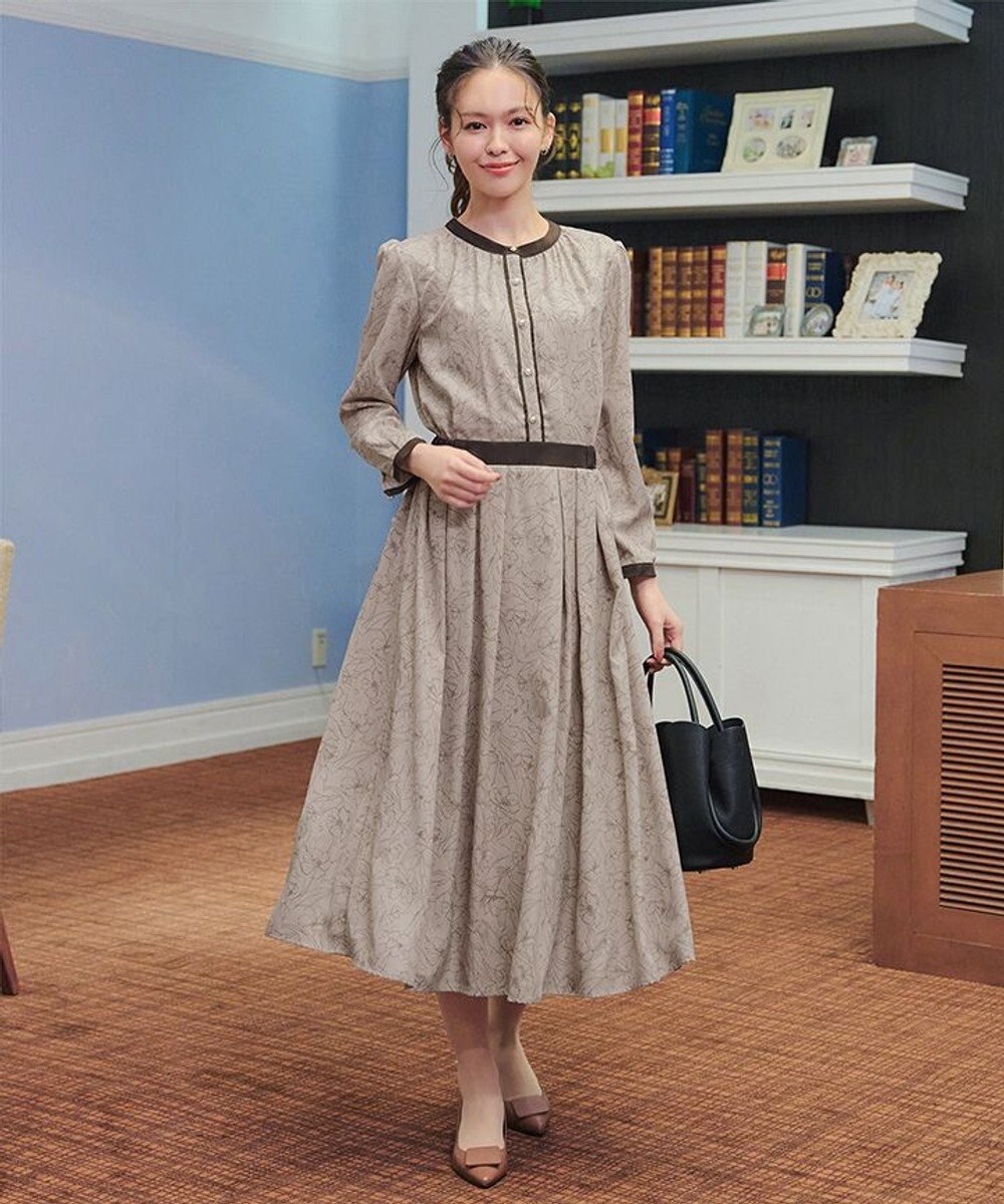 Tiaclasse L 【安田美沙子さん着用・新色/XSサイズ追加・洗える】フラワープリント配色ワンピース 