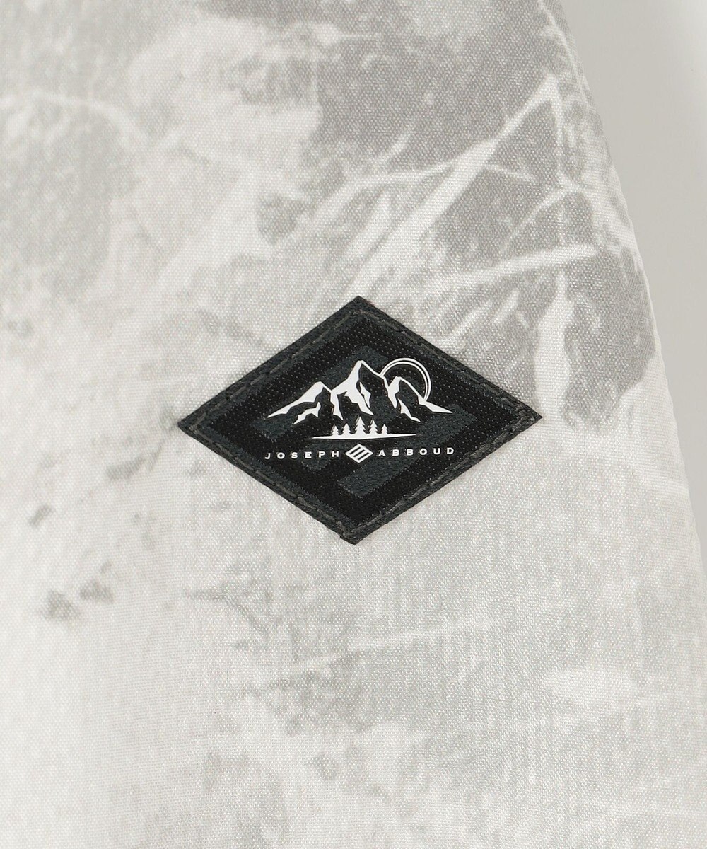 JOSEPH ABBOUD MOUNTAIN 【ストレッチ/軽量/ECO撥水/ポケッタブル】エンボスストレッチ パーカー 