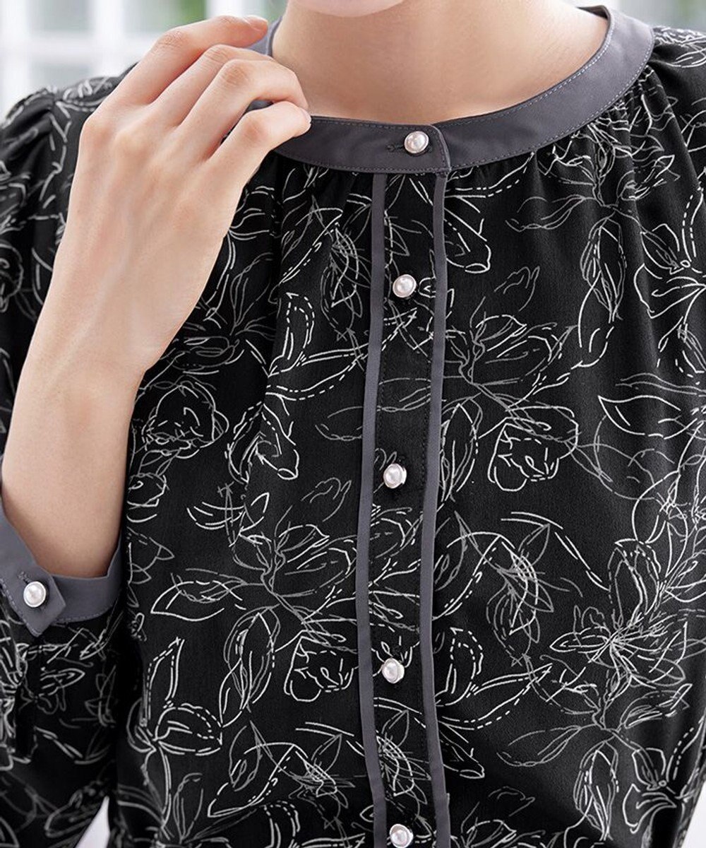 Tiaclasse L 【安田美沙子さん着用・新色/XSサイズ追加・洗える】フラワープリント配色ワンピース 