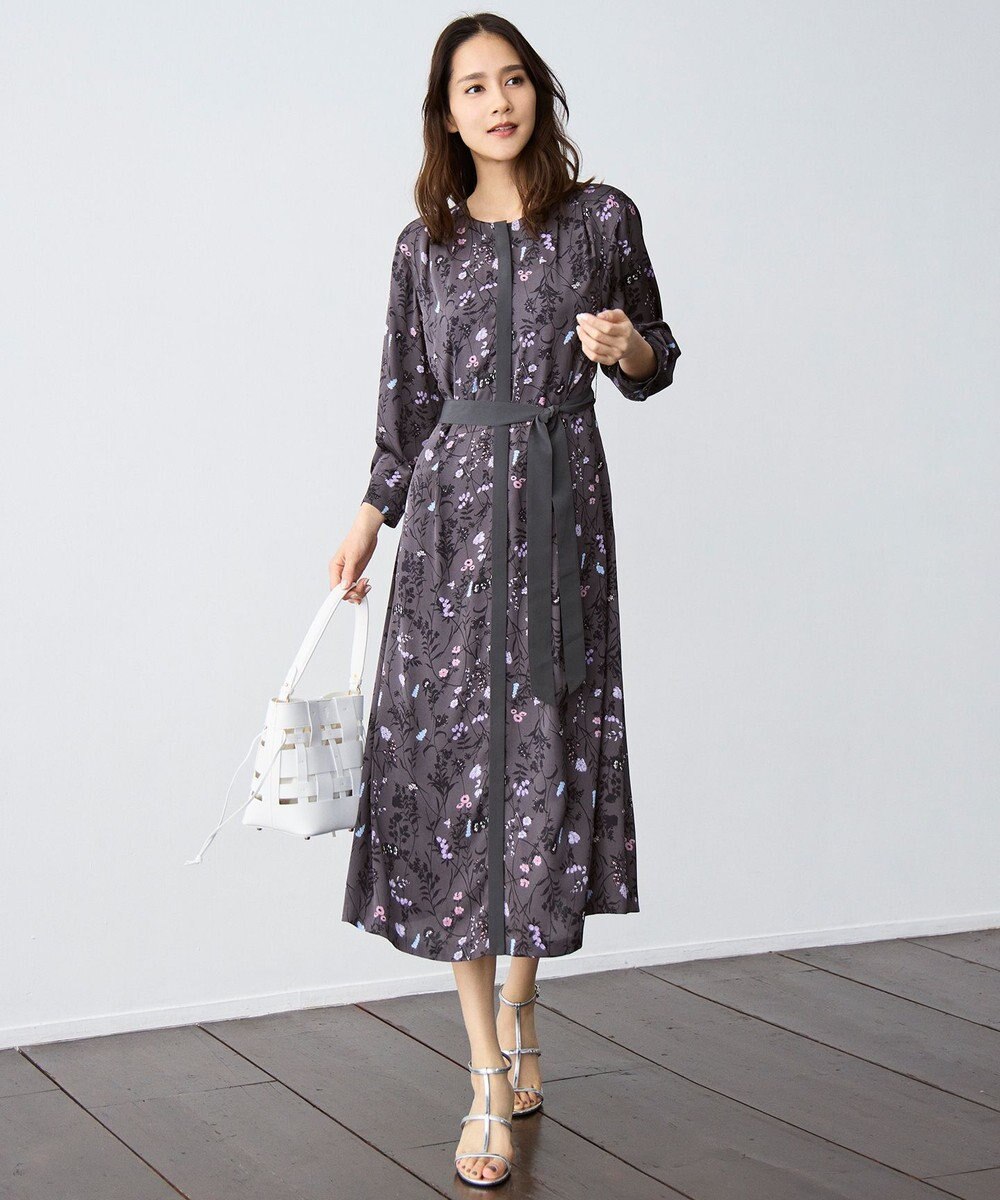 自由区 S 【WEB&一部店舗限定】ハーバルフロープリント8分袖 ワンピース 