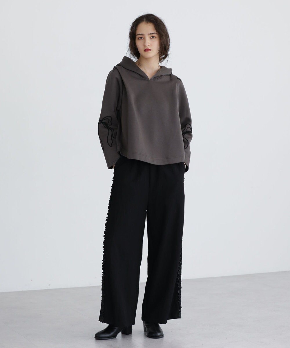 Green Parks ■ESCAR リボンコード刺繍フーディ 