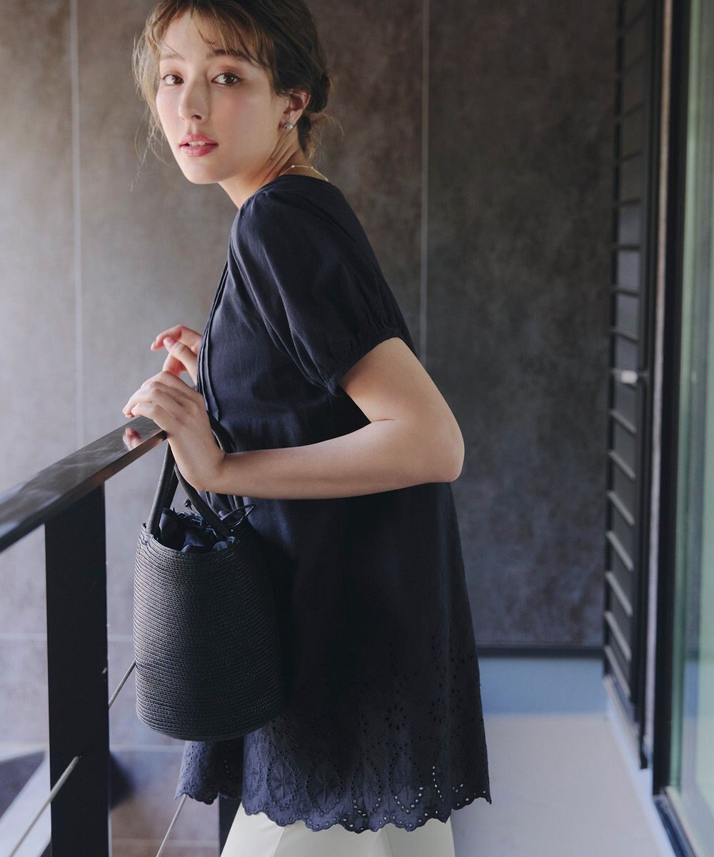 Tiaclasse 【洗える】パンチングレースピンタックチュニックブラウス 