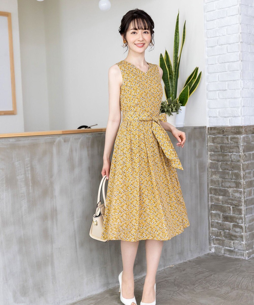 Tiaclasse 【洗える】華やかに着こなせる花柄ワンピース 