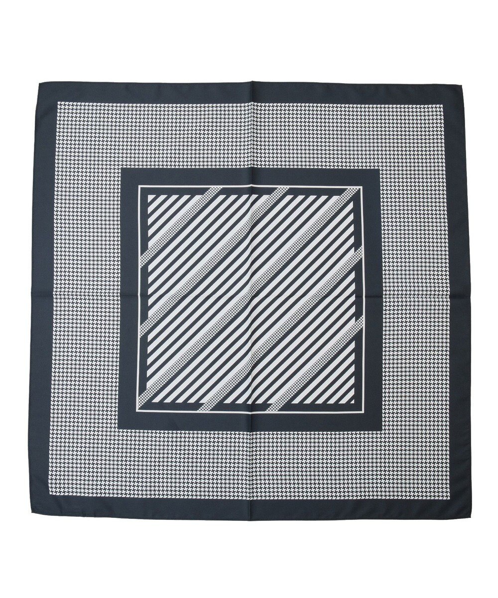 Green Parks ７０ｃｍ　幾何学柄スカーフ 