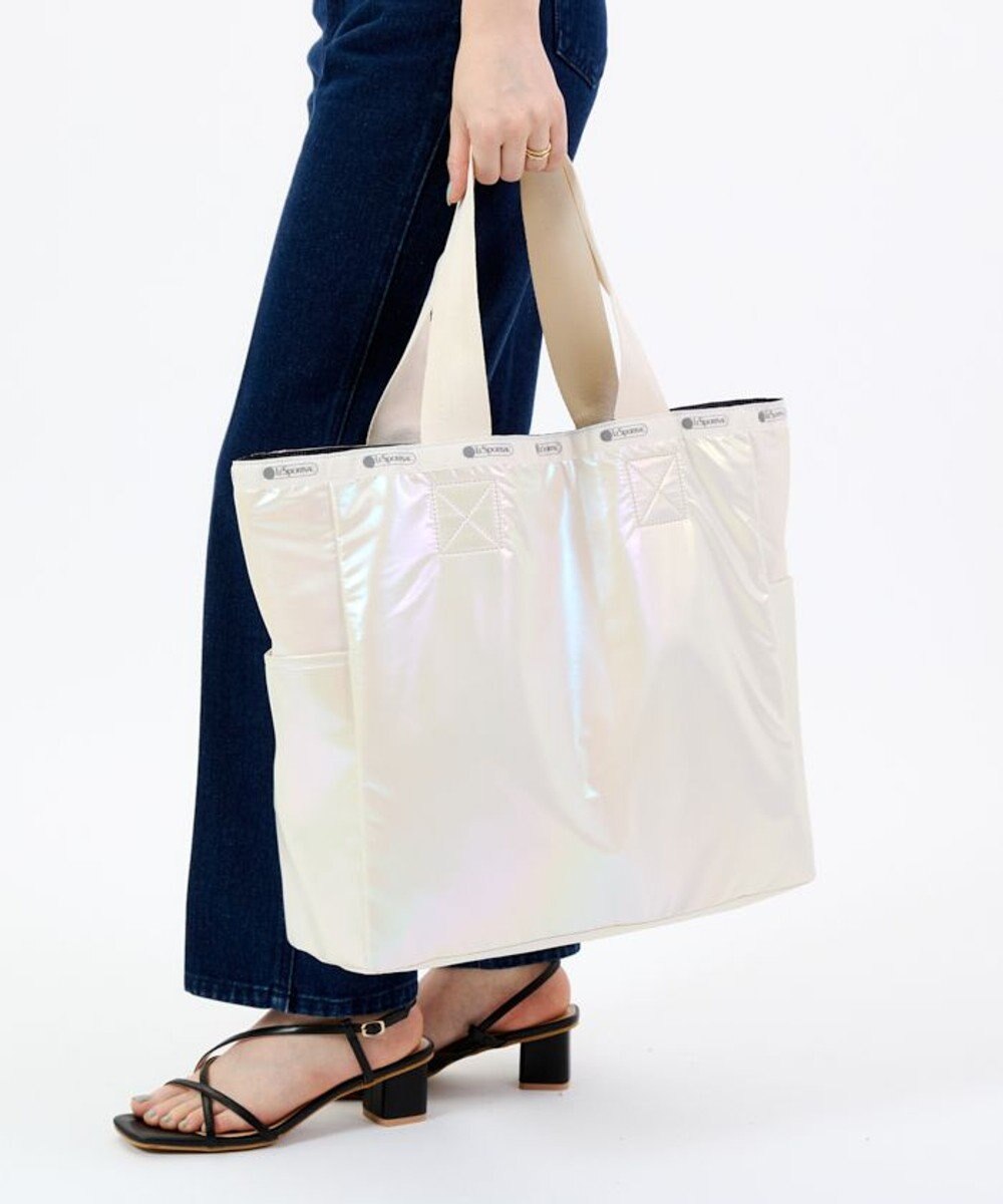 LeSportsac GRADIENT LG REVERSE TOTE/パーライズドグラディエント/サンダー 