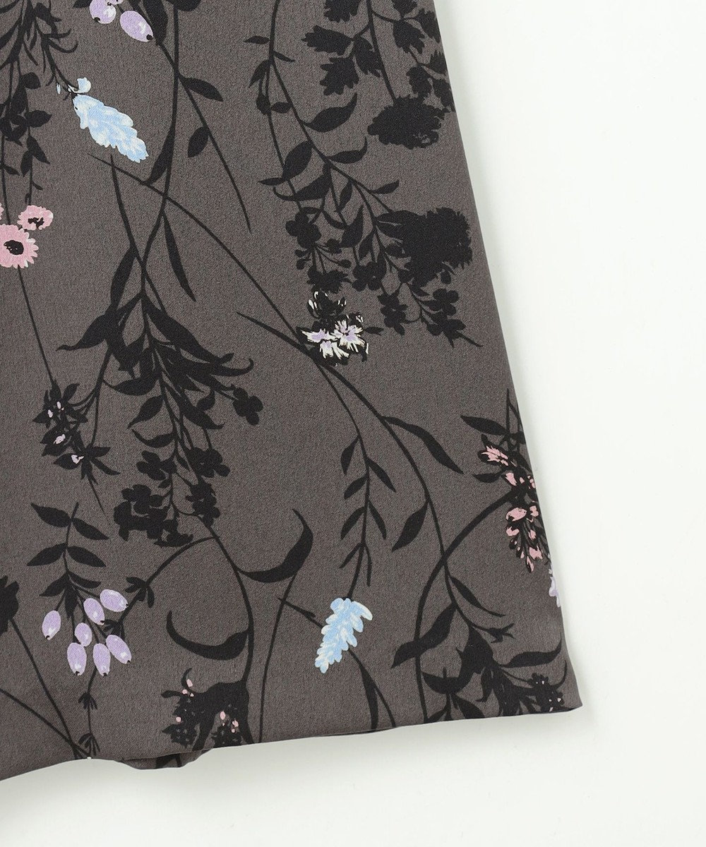 自由区 S 【WEB&一部店舗限定】ハーバルフロープリント8分袖 ワンピース 