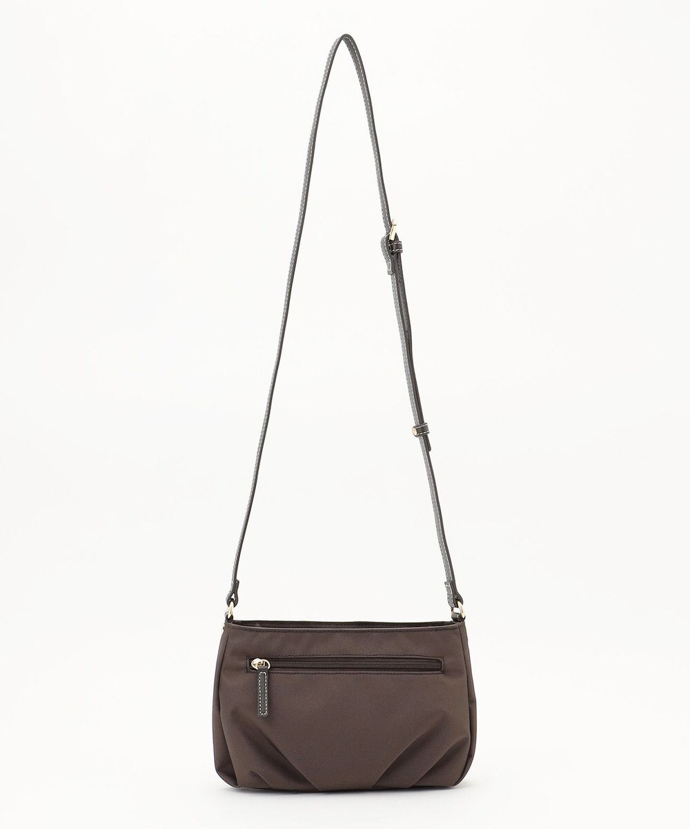 LA BAGAGERIE ポリエステルキャンバス　タックポシェット 