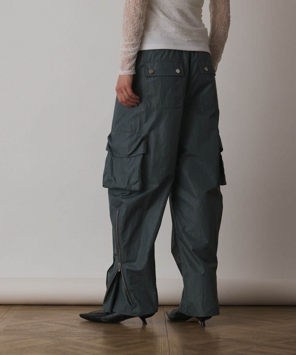 GRACE CONTINENTAL ナイロンジップカーゴパンツ 
