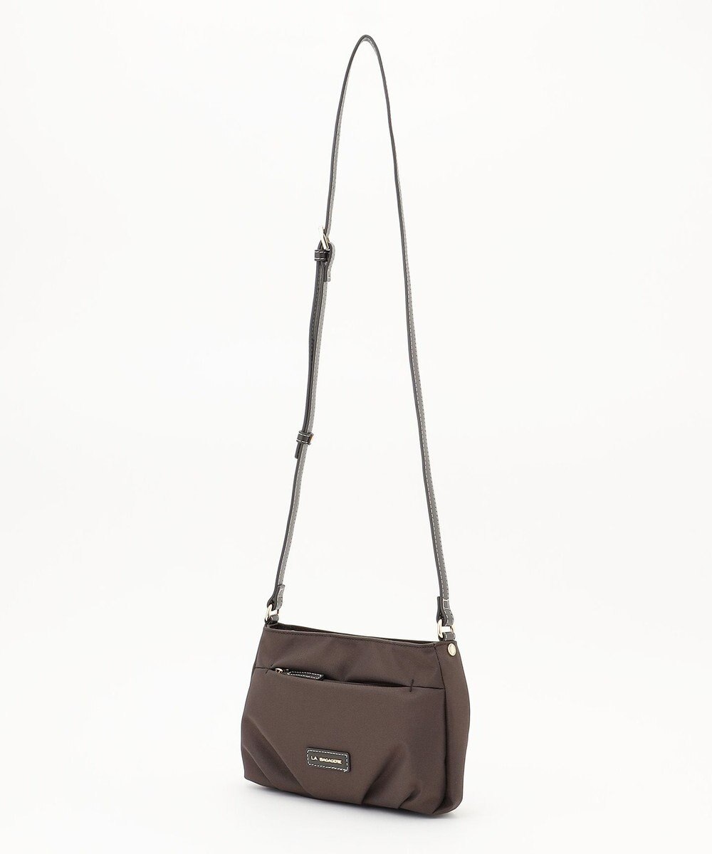 LA BAGAGERIE ポリエステルキャンバス　タックポシェット 
