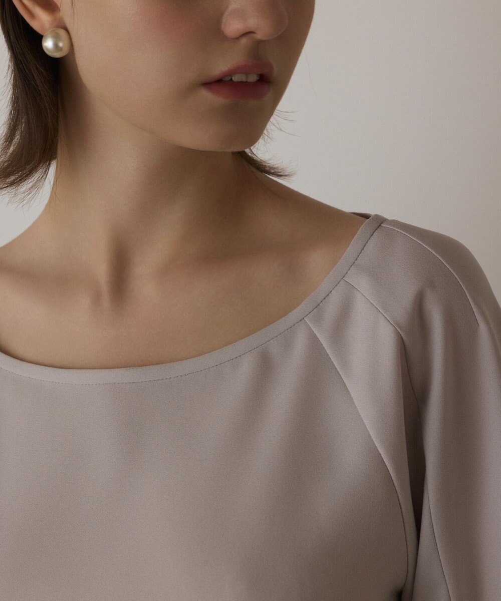 GRACE CONTINENTAL スリットスリーブトップ 