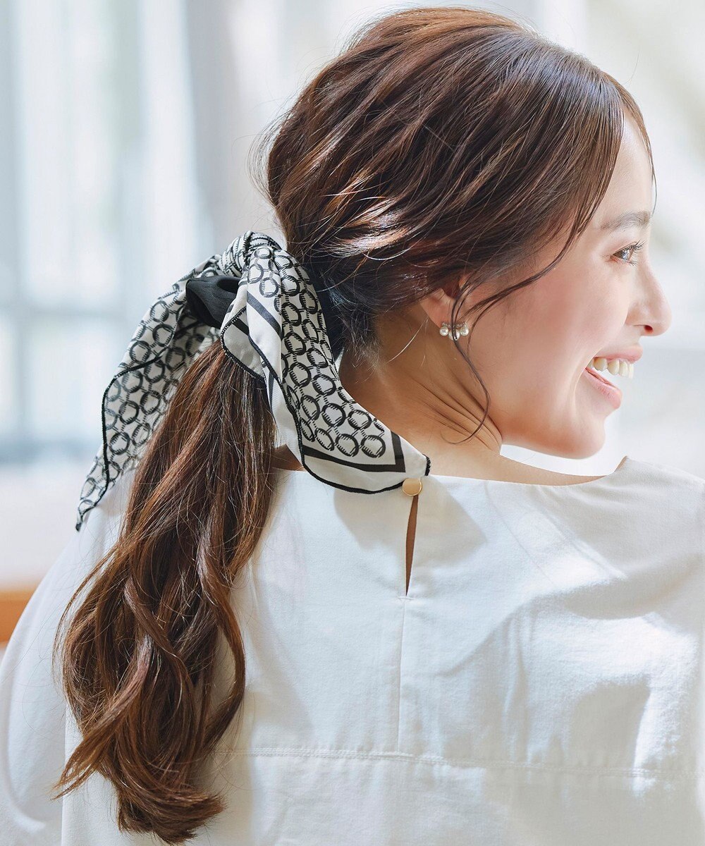 Tiaclasse 【2type】スカーフ柄シュシュ 