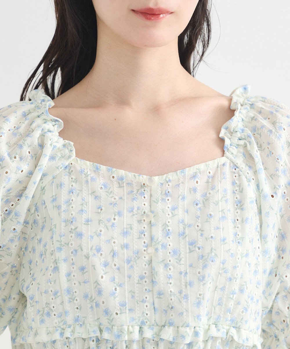 earth music&ecology フラワー刺繍フリルヘムブラウス 