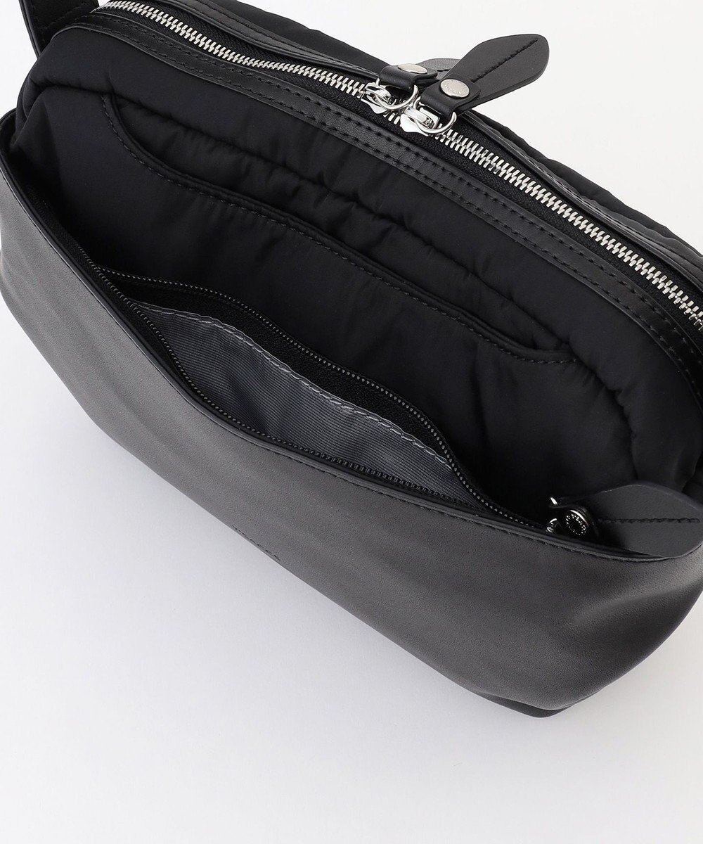 Y'SACCS シルキーリュクスショルダーバッグ 