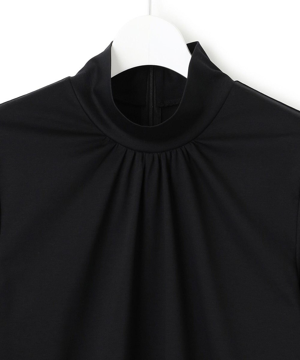 23区 S 【洗える】ハイネック フォルム ロングTシャツ 