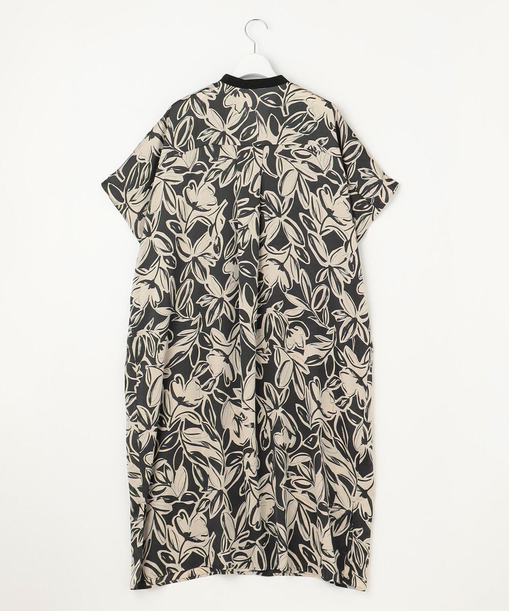 自由区 【洗える】モノトーンフラワープリント ワンピース 