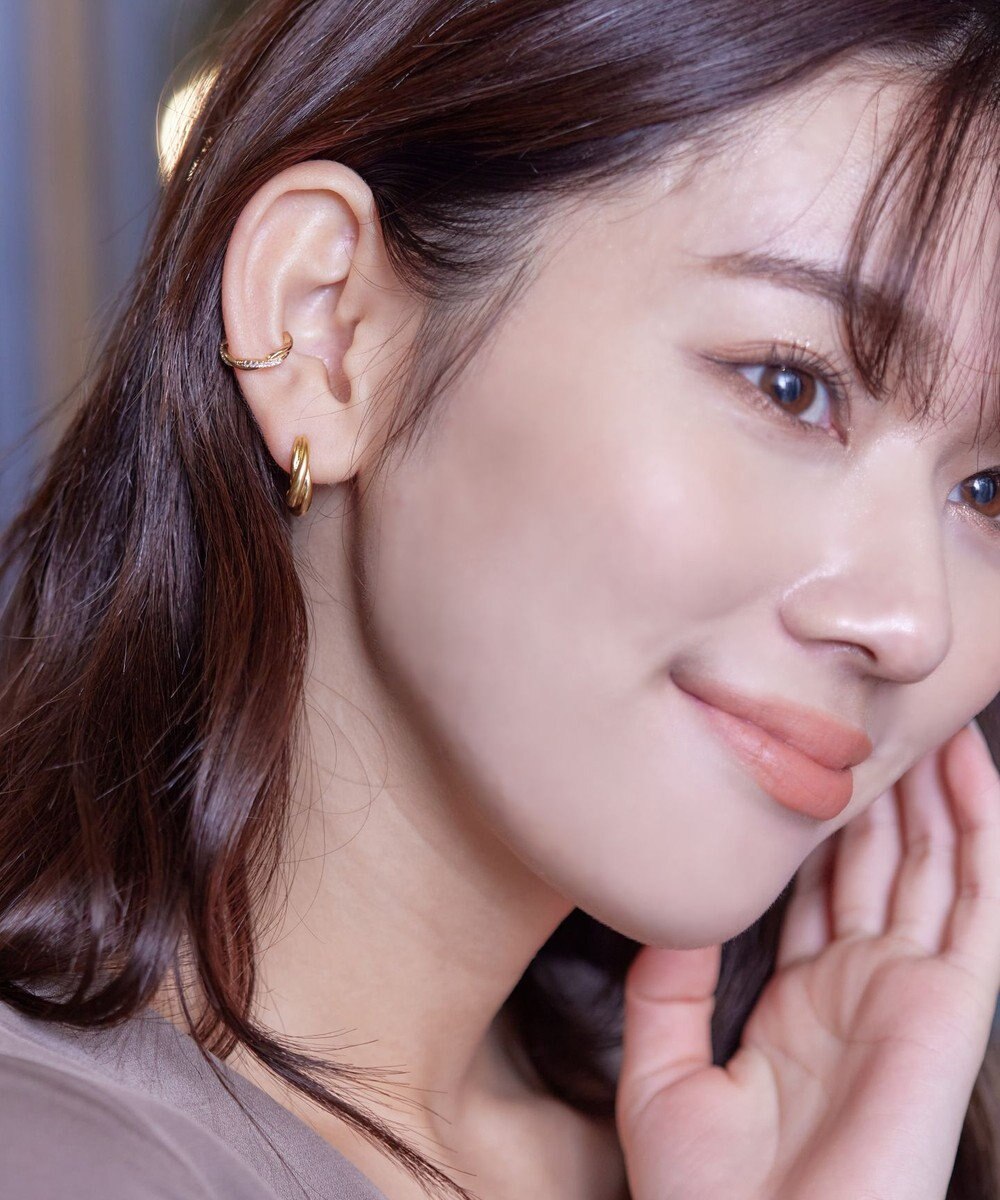 Tiaclasse マットメタルフープピアス 