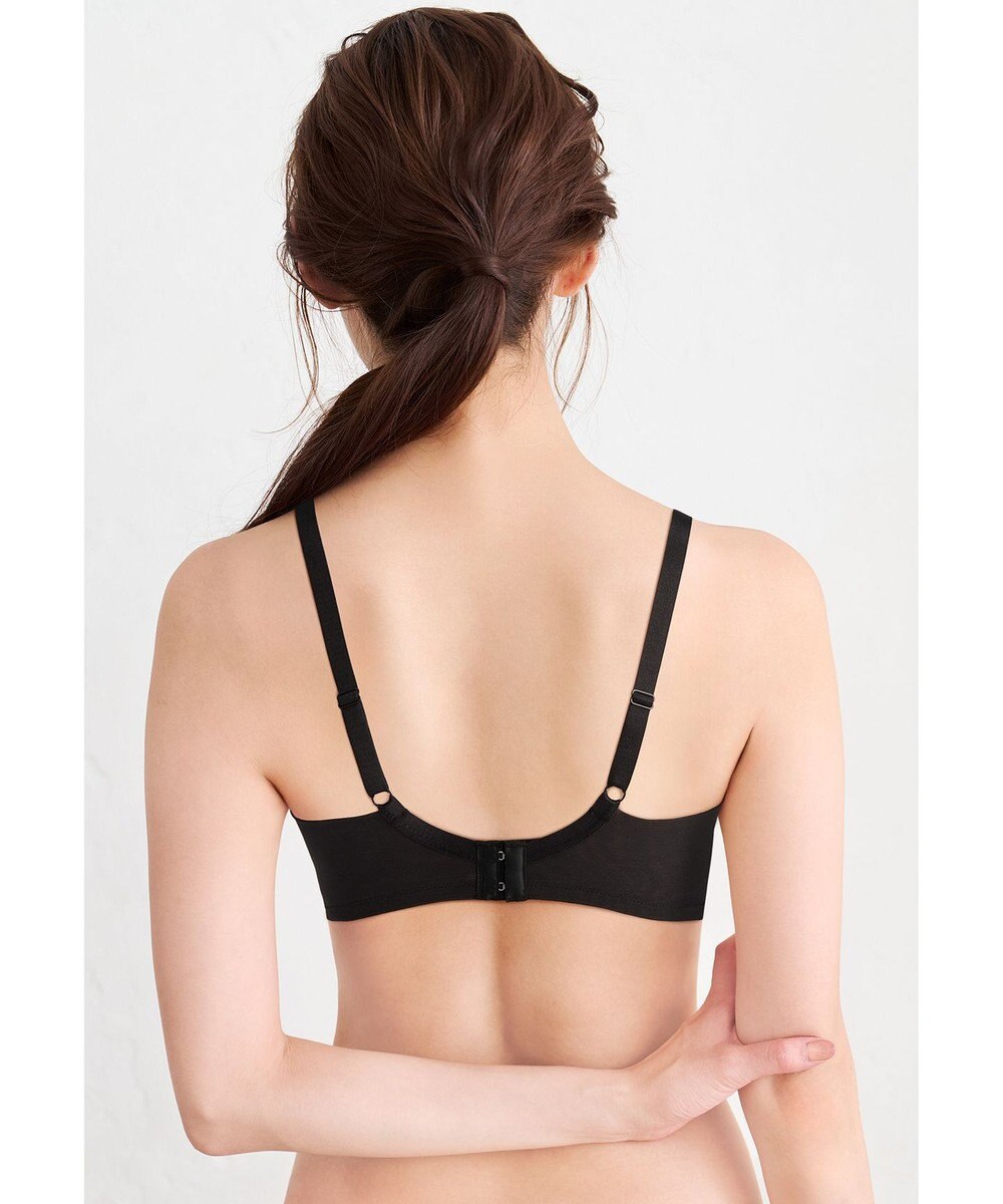 WACOAL ノンワイヤーブラ 【小さく見せるブラ】 高さをおさえてコンパクトに バスト位置アップ 脇すっきり Hカップまで対応 大きいサイズ レディース BMM122 /ワコール 