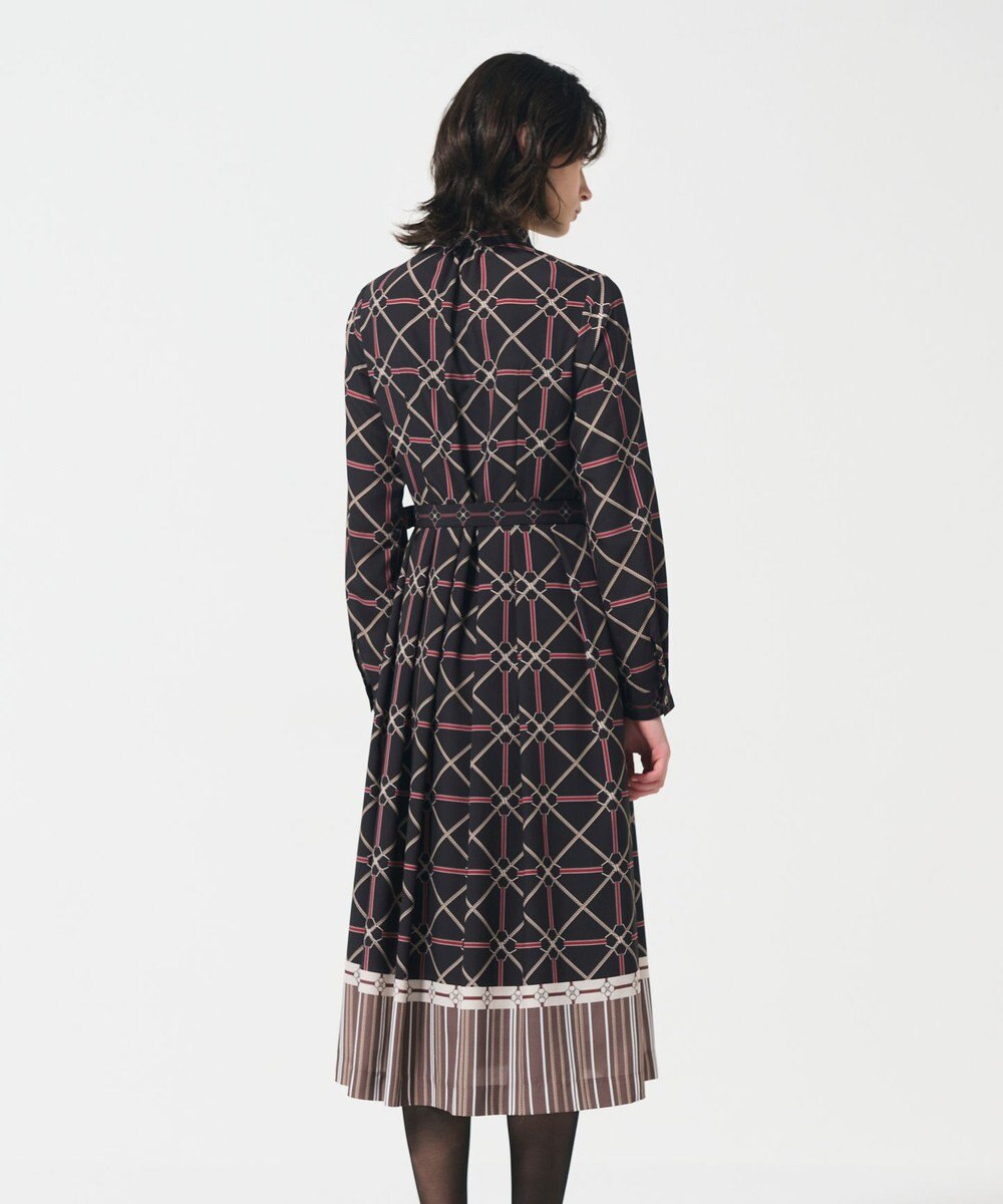 GRACE CONTINENTAL チェーンベルトプリントワンピース 