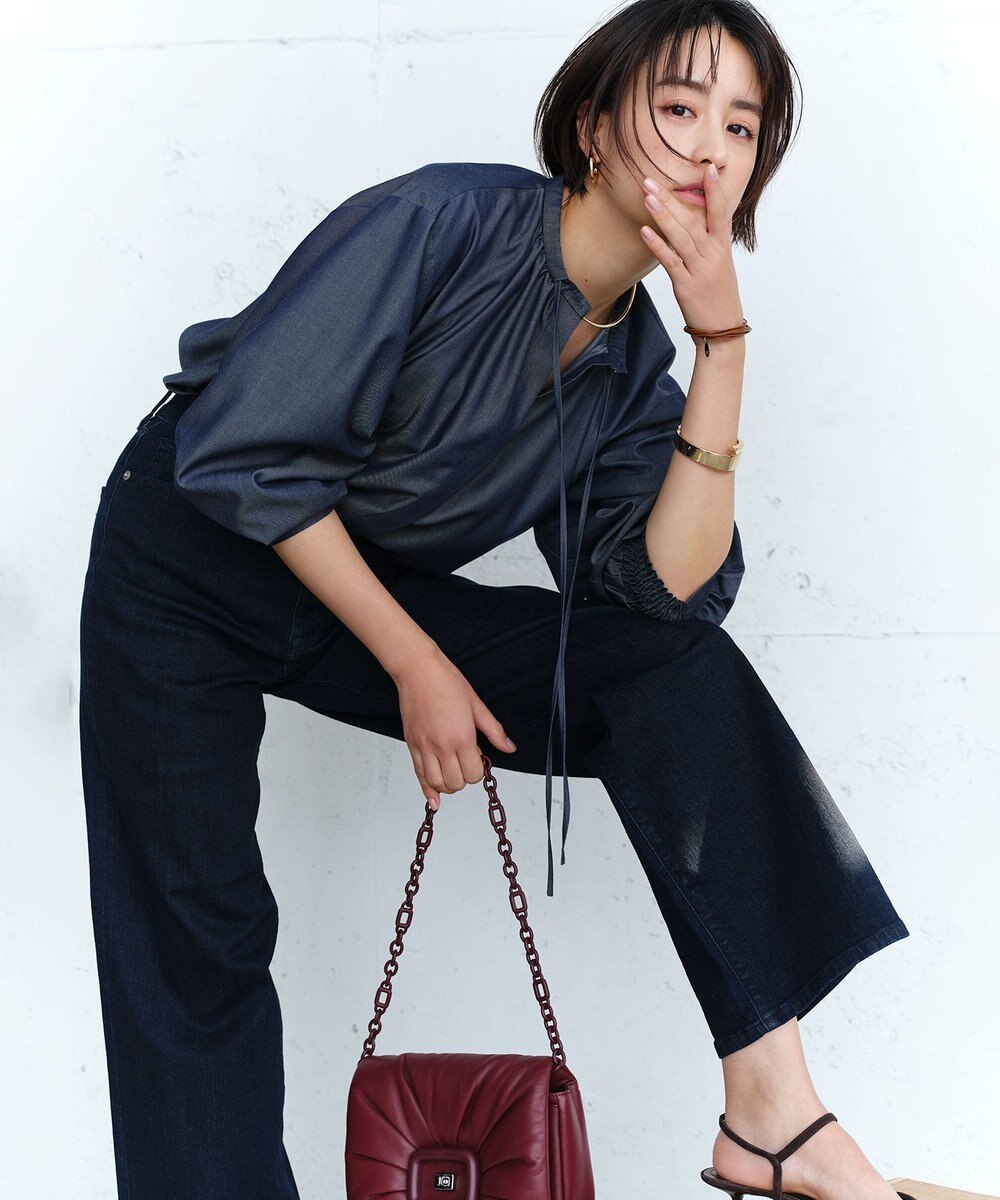 シャンブレーデニム ギャザーブラウス / UNFILO | ファッション通販  