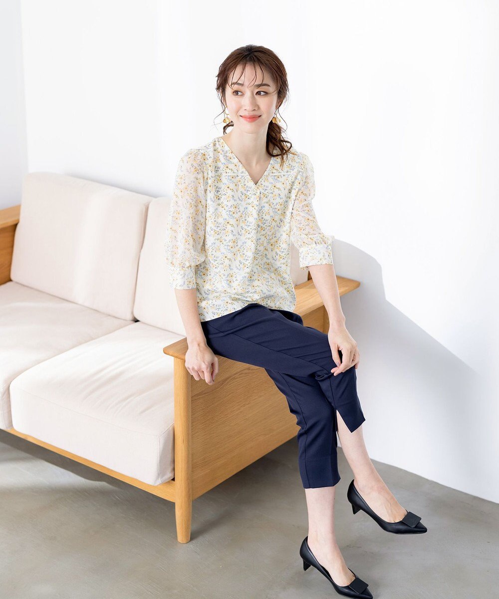 Tiaclasse L 【洗える】花柄Vネックブラウス 