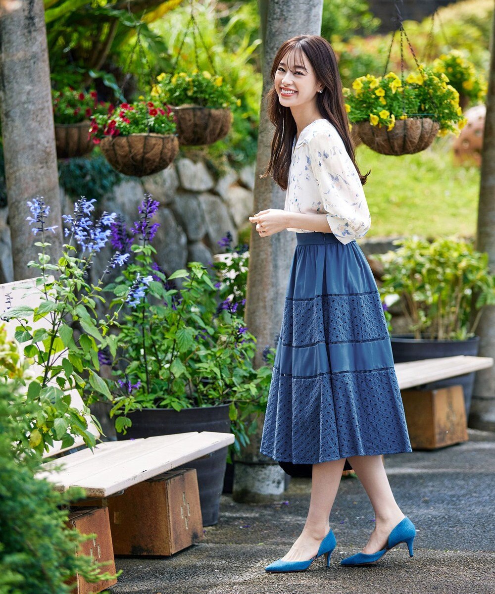 Tiaclasse L 【洗える】花柄Vネックブラウス 