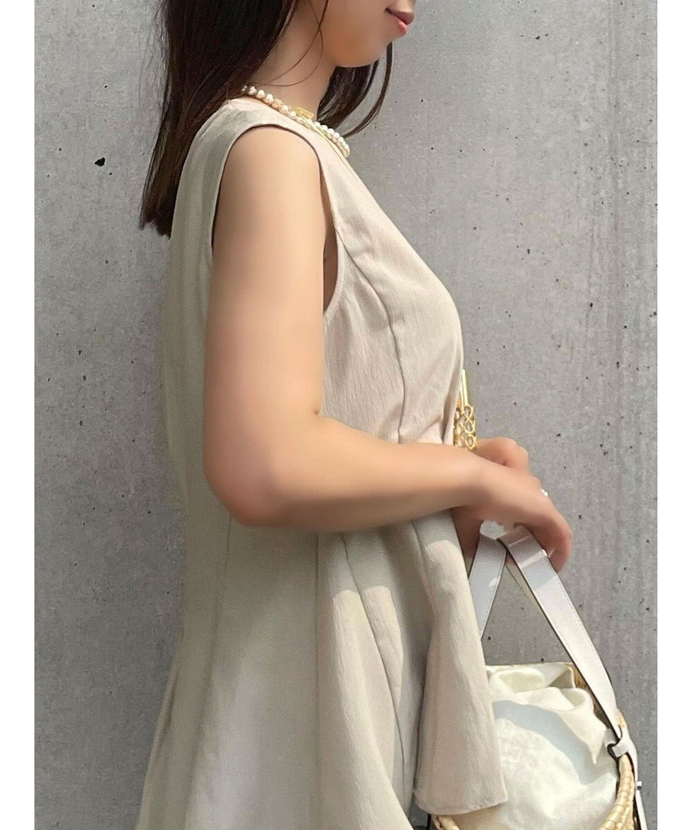 Green Parks AnriettMusee ノースリーブタックペプラムブラウス 