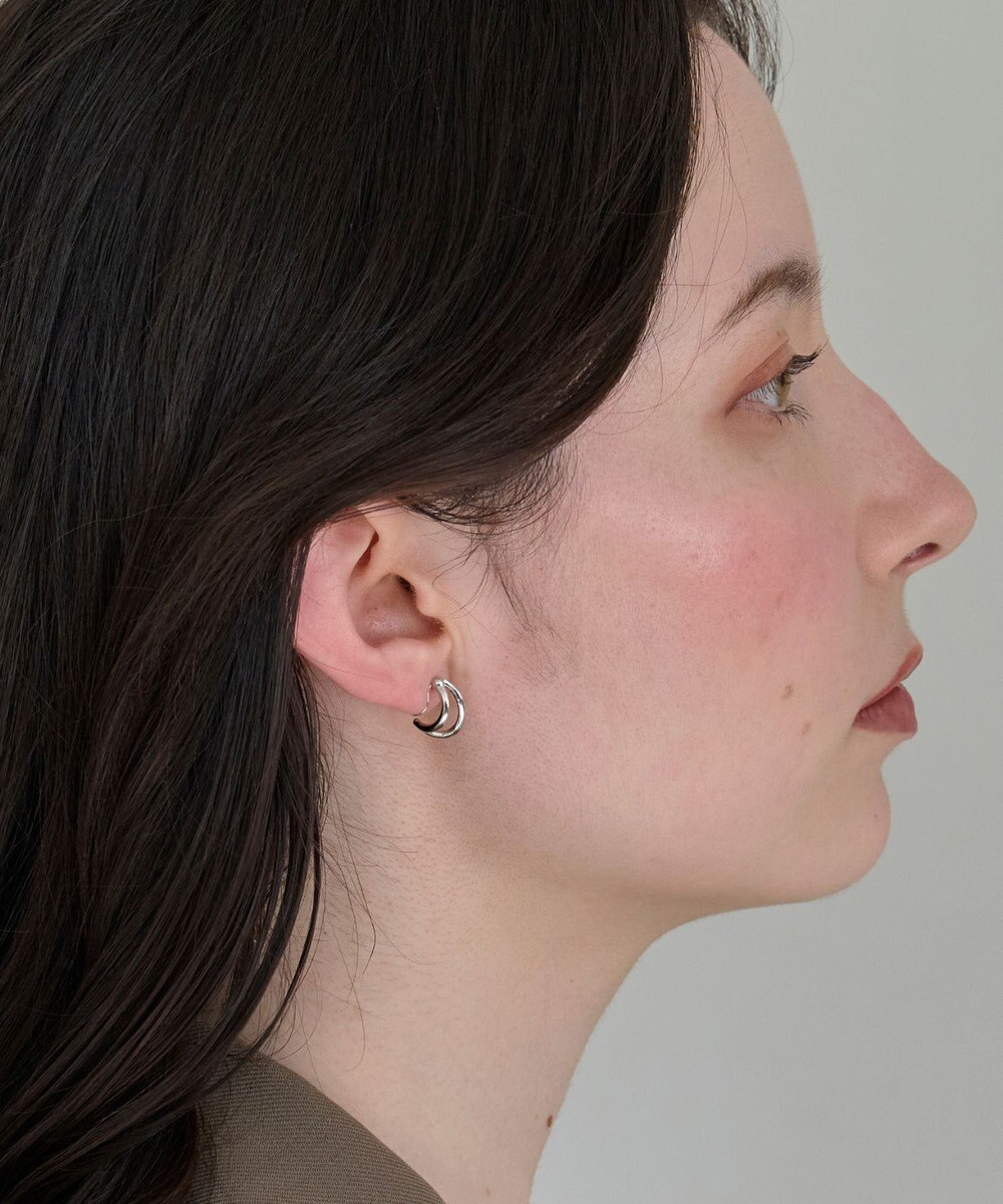 Phoebe 〈痛くないシリーズ/アレルギー対応〉ベーシックダブルフープライトフィットイヤリング　シルバー 