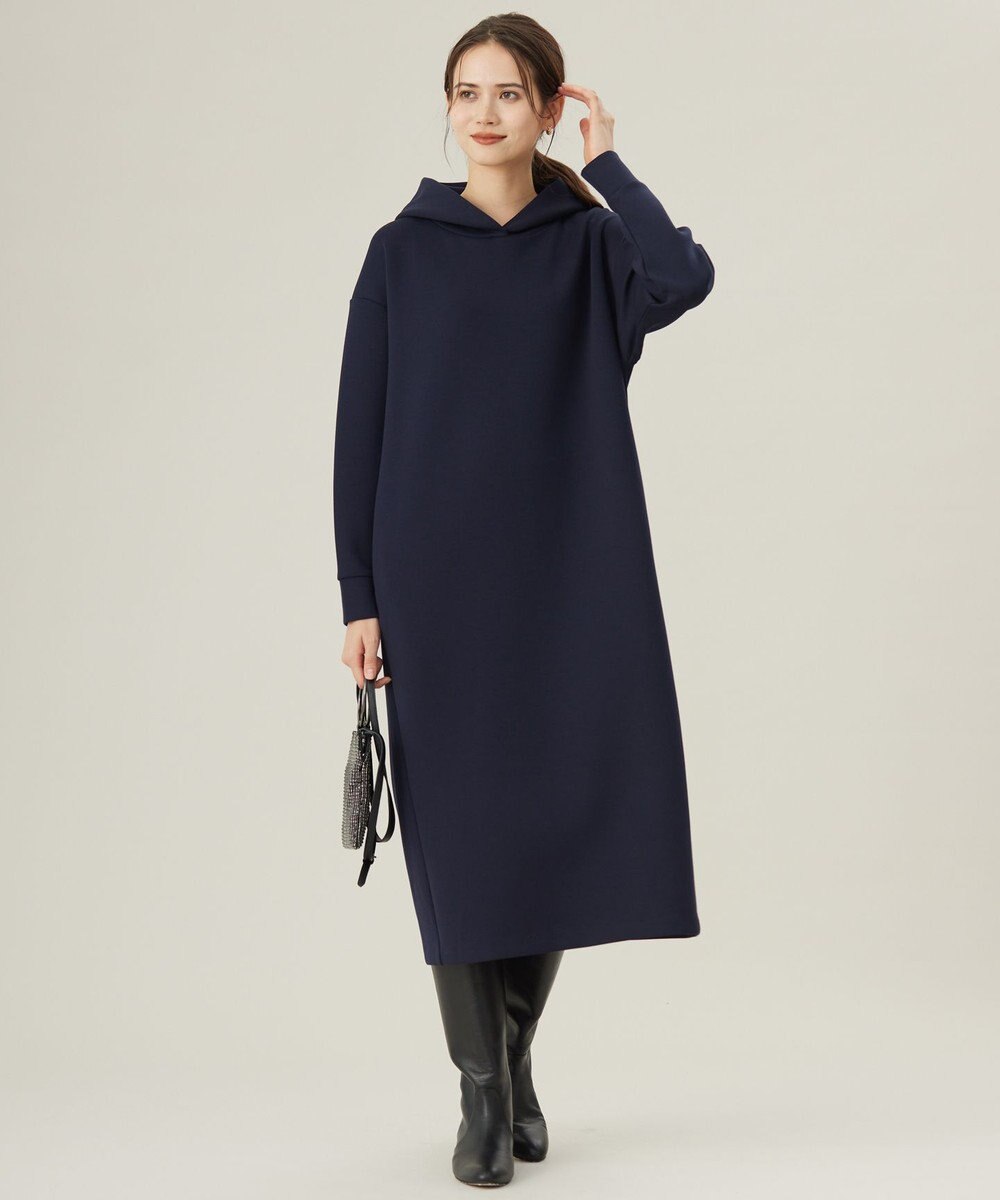 自由区 L 【WEB限定・洗える】マットストレッチダンボールフーディー ワンピース 