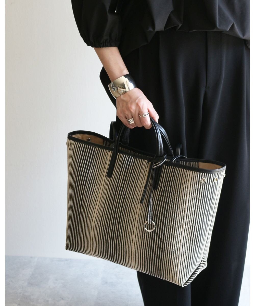 MORROW by thank 【A4サイズ収納可/軽量】VIVIAN OBLONG 