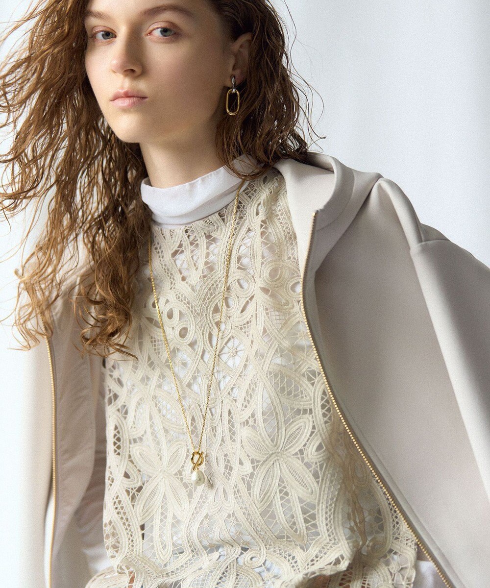 23区 【先行予約】エンブロイダリーレース ニットベスト 